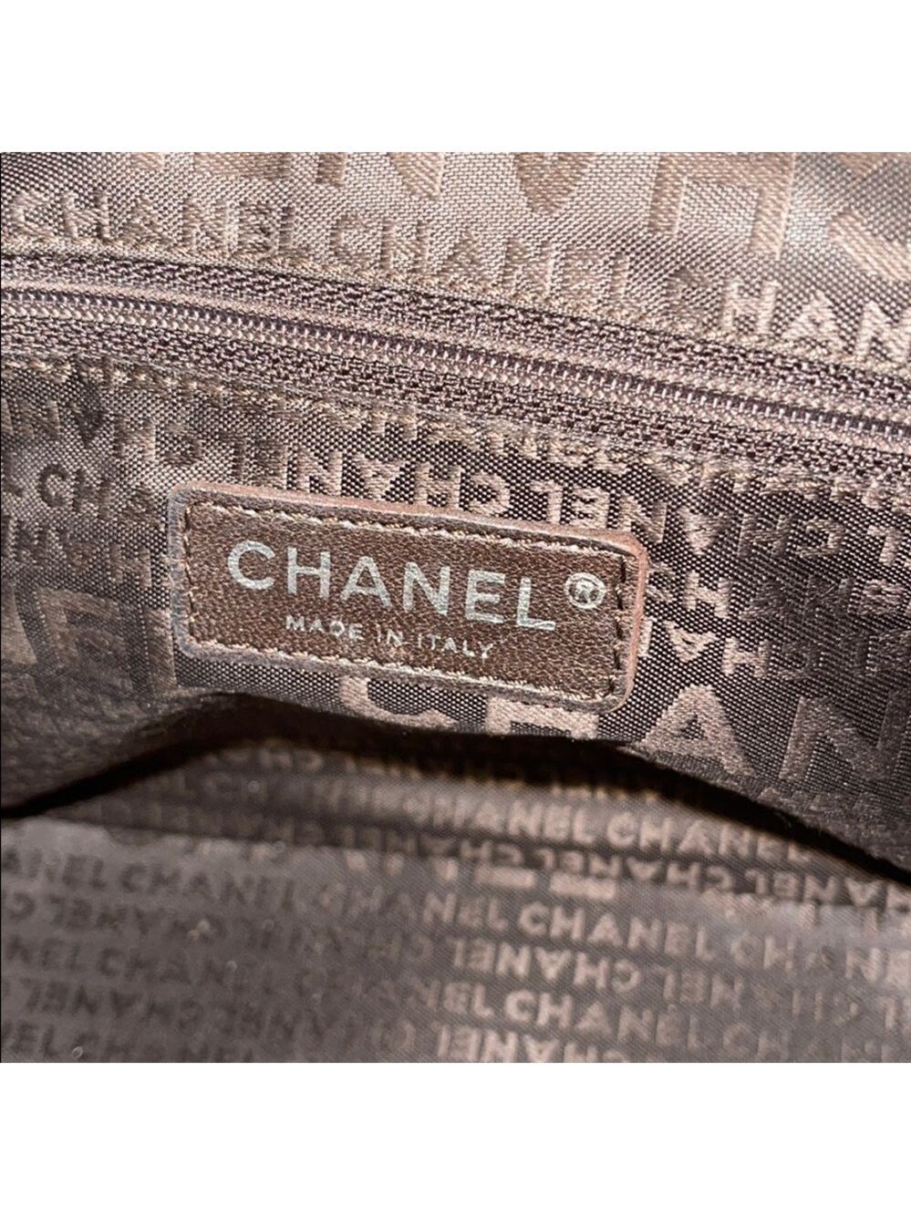 AUTHENTIC CHANEL LAX TASSEL BOWLER BAG TAWNY PEBBLED LEATHER SHOULDER BAG - Picture 8 of 16